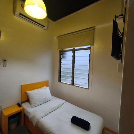 The Serai Cottage Transit Hotel Kampong Gong Badak Ruang foto